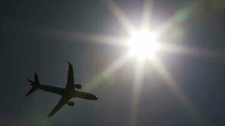 Coronavírus fora de controle pode proibir brasileiros em outros países