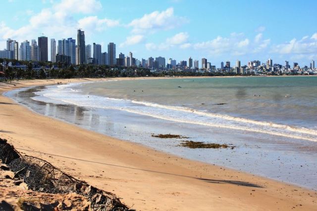 Prefeitura de João Pessoa estuda possibilidade de interditar praias para obrigar população a cumprir isolamento