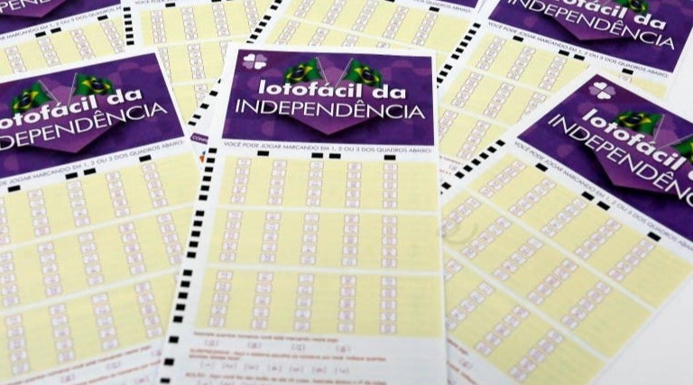Corrida milionária: Lotofácil da Independência paga R$120 milhões no sábado