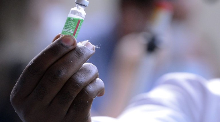 fiocruz vai entregar 18 milhoes de vacinas ate 1 de maio