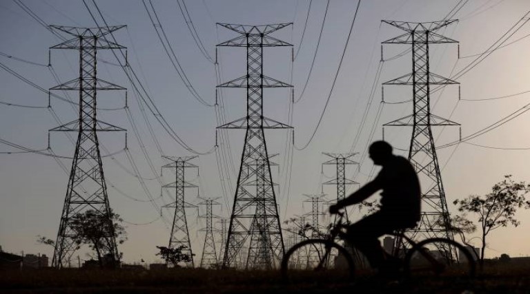 Reajuste medio de 708 na tarifa de energia para consumidores na Paraiba
