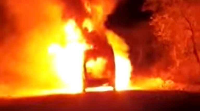 video ambulancia de cacimba de areia pega fogo no meio do caminho ninguem ficou ferido