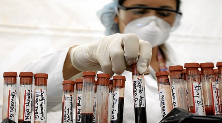 biomarcadores no sangue podem ajudar a melhorar terapias de cancer e covid