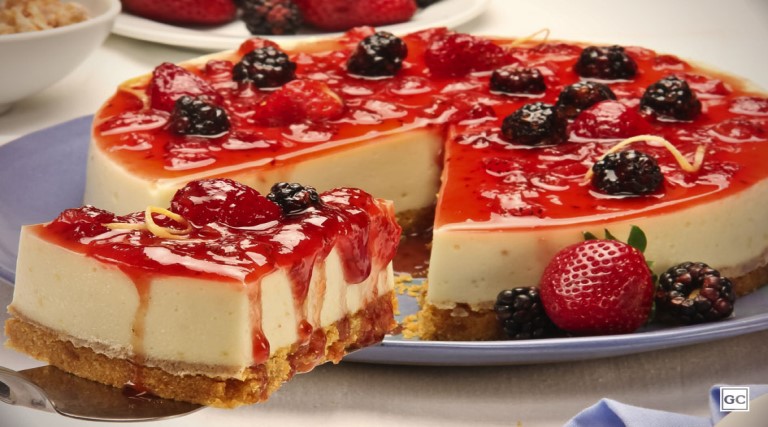 torta limao siciliano frutas vermelhas