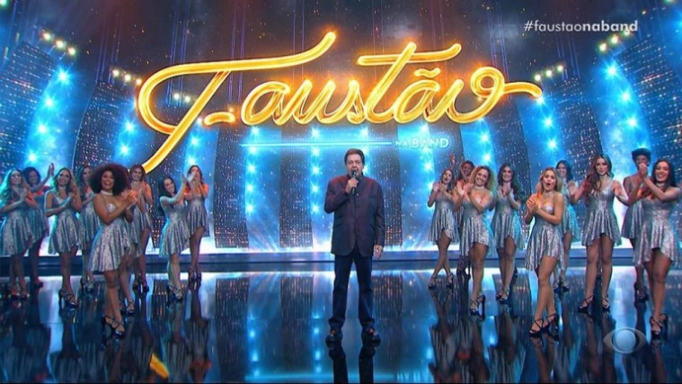 operador-de-camera-sofre-choque-eletrico-e-e-arremessado-durante-gravacoes-de-programa-do-faustao