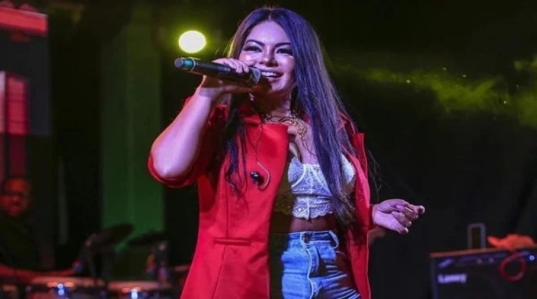 corpo-de-paulinha-abelha-e-velado-em-aracaju-nesta-quinta-24-2
