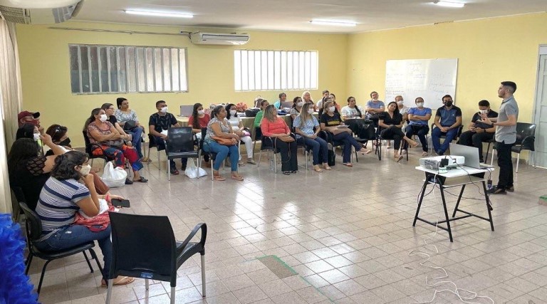 secretaria-municipal-de-educacao-realiza-encontro-com-coordenacoes-pedagogicas-da-rede-municipal