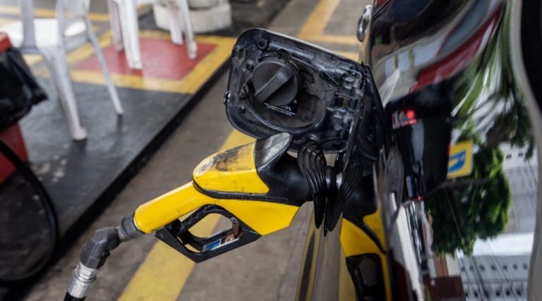 Buscas sobre como fazer gasolina caseira crescem; especialistas alertam para riscos 1 buscas sobre como fazer gasolina caseira crescem especialistas alertam para riscos