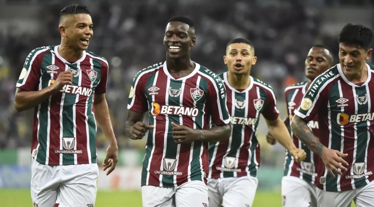 Em noite de oito gols, o Fluminense vence o Atlético-MG no Maracanã 1 em noite de oito gols o fluminense vence o atletico mg no maracana