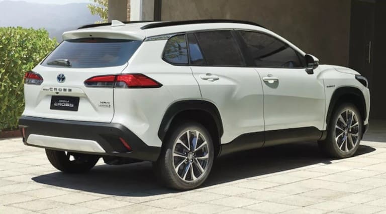 Ministério da Justiça pede explicações da Toyota por escapamento polêmico do Corolla Cross 2 sem titulo