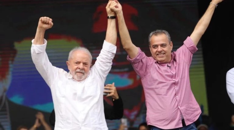 Ato de Lula em Recife teve palmas gravadas e orquestra de frevo para abafar vaias a aliados 1 ato de lula em recife teve palmas gravadas e orquestra de frevo para abafar vaias a aliados
