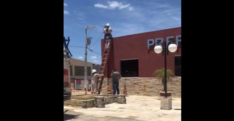 Matéria sensacionalista chama administração de Poço Dantas de incompetente: Gestão rebate e expõe a realidade atual e os problemas deixados pelo ex gestor. 2 corteenergia 780x405 1