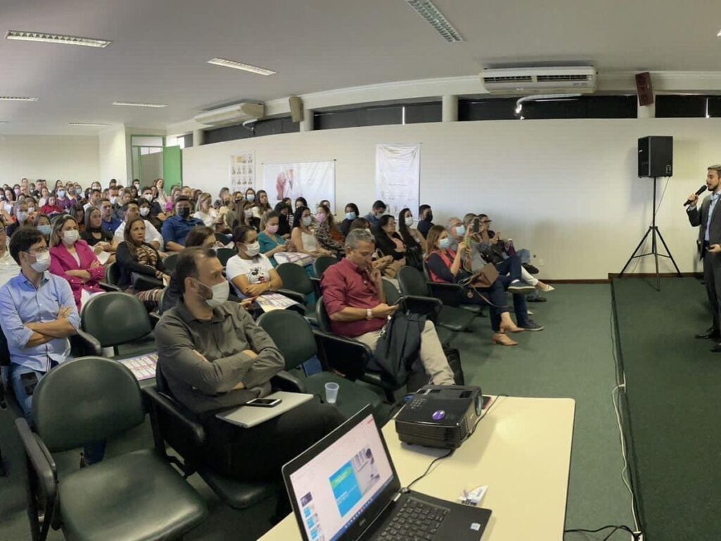 Coordenação Municipal de Saúde Bucal participou do Ciclo de Atualização em Saúde Bucal – “Credenciamento e Financiamento”, em Campina Grande – PB 3 WhatsApp Image 2022 08 17 at 15.04.39