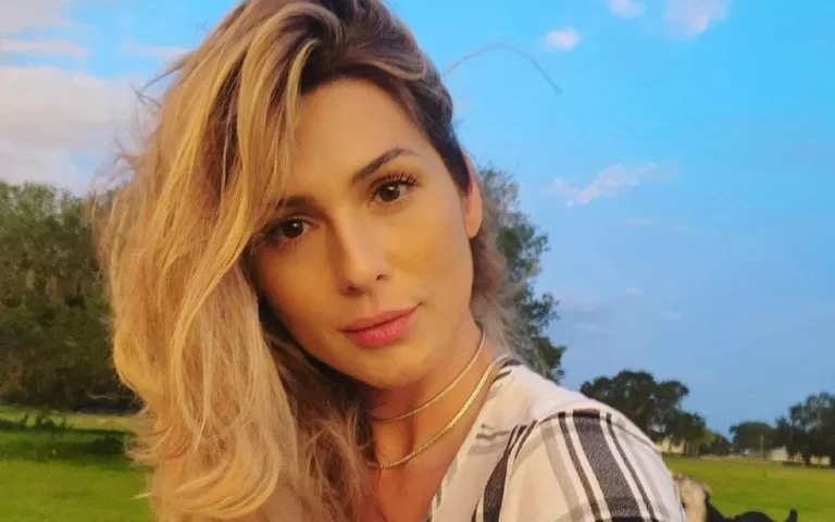 Saiba quanto Lívia Andrade vai ganhar na Globo