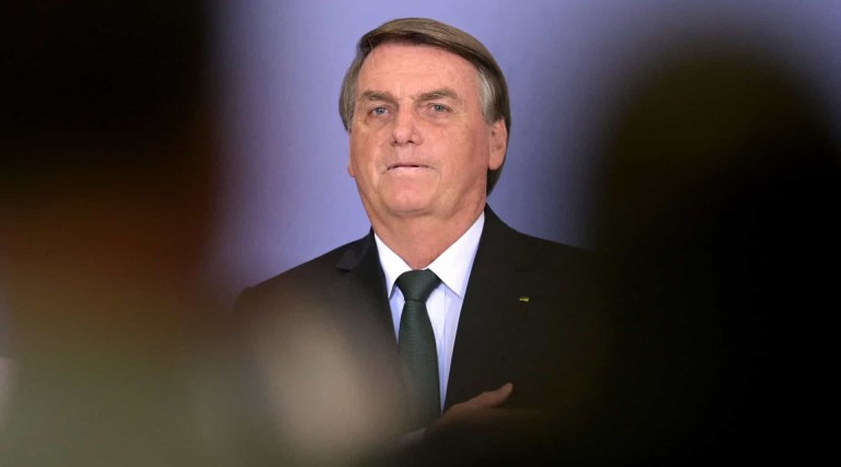 Bolsonaro mexe no 'orçamento secreto' e tira verba da ciência e cultura 1 foram liberados r 3 5 bilhoes em emendas de relator