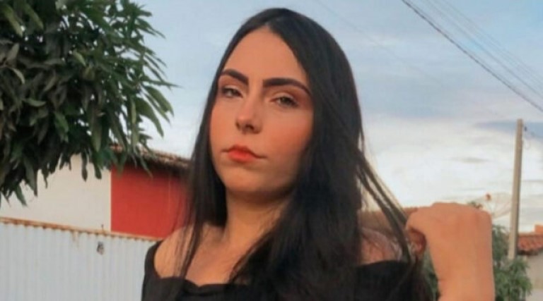 Jovem de 21 anos morre em acidente envolvendo duas motos 1 jovem de 21 anos morre em acidente envolvendo duas motos