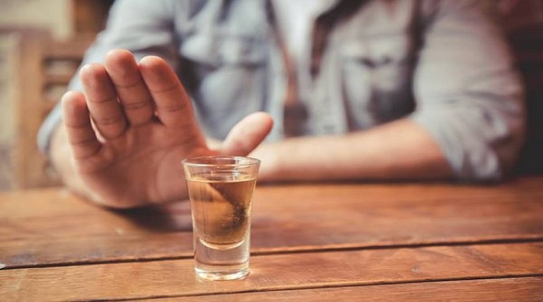 saiba como o consumo de alcool pode causar diferentes tipos de cancer