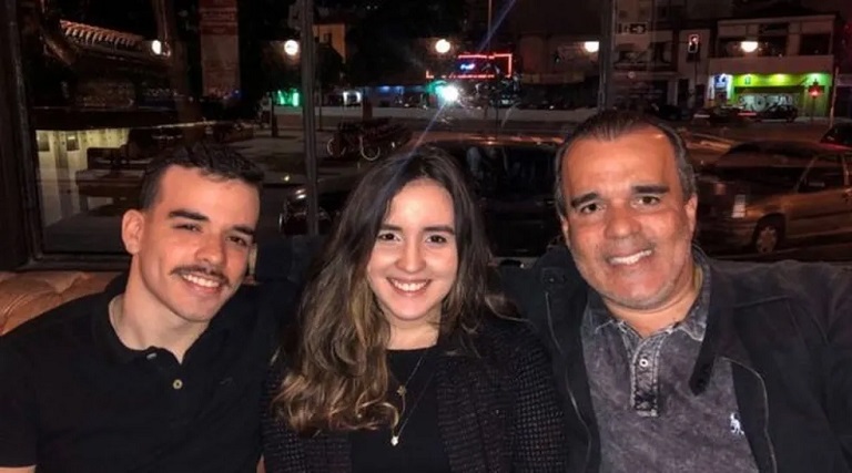 'Perdi meus três filhos para o câncer por causa de uma síndrome hereditária e hoje luto contra a doença' 2 2 3