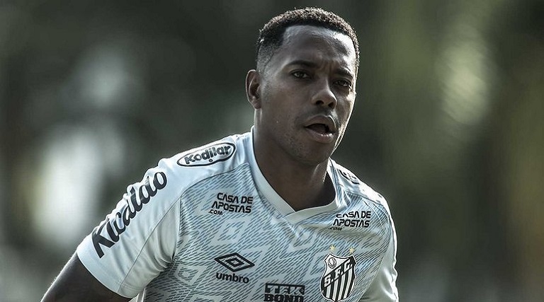 Brasil rejeita pedido da Itália para extraditar ex-jogador Robinho 1 brasil rejeita pedido da italia para extraditar ex jogador robinho