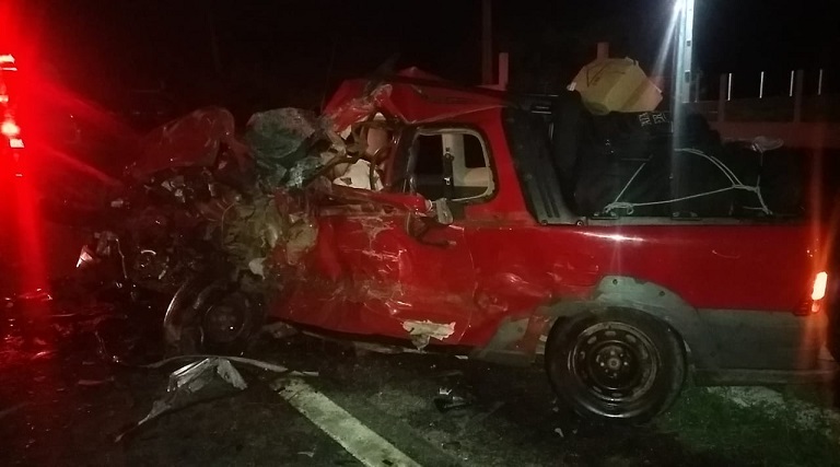 dois homens morrem em colisao entre carros na noite deste domingo 06 no vale do pianco