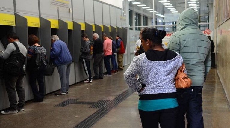 FIQUE ATENTO: agências bancárias não funcionarão nesta sexta-feira 1 fique atento agencias bancarias nao funcionarao nesta sexta feira