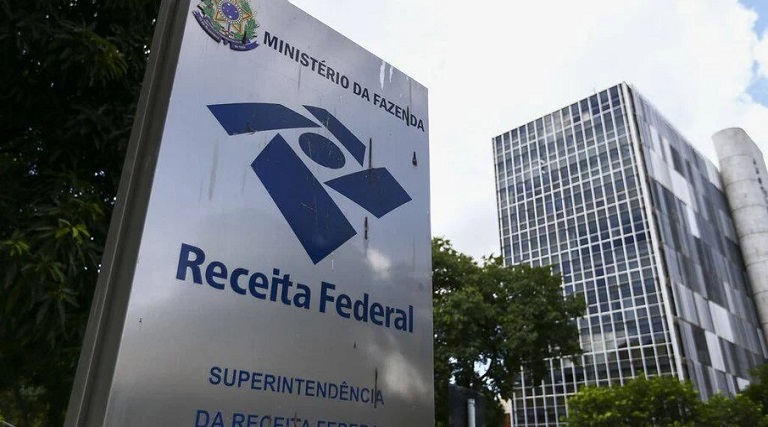 receita federal abre concurso com salarios de ate r 21 mil confira