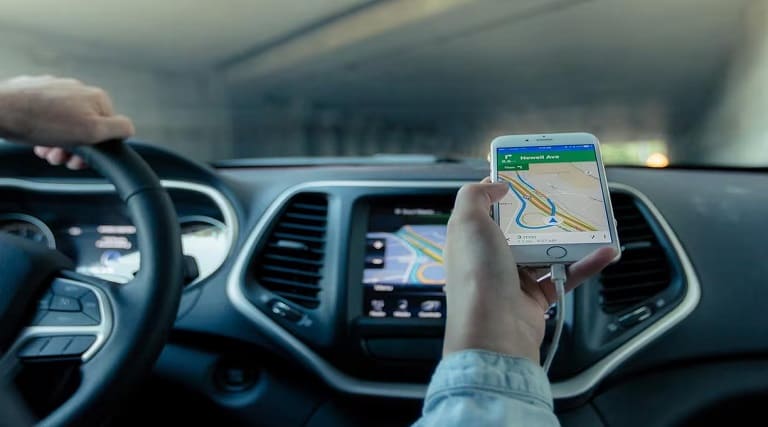 homem-finge-ser-motorista-de-app-e-estupra-garota-de-14-anos