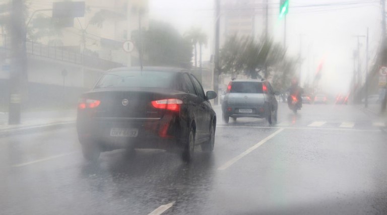 inmet divulga alerta de chuvas intensas para 84 cidades paraibanas