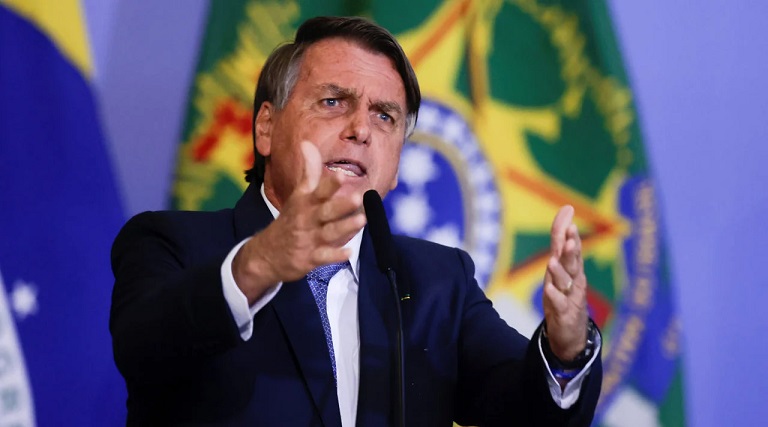 de volta ao brasil bolsonaro depoe a pf nesta 4 sobre joias sauditas