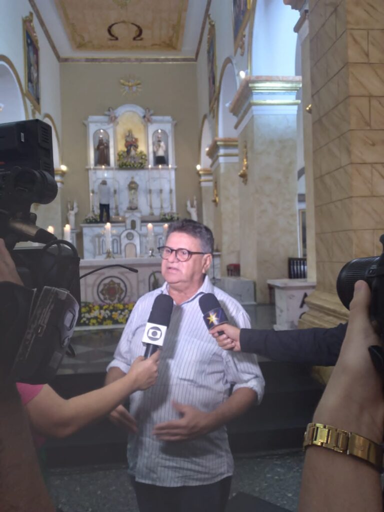 Igreja Catedral de Campina Grande recebe restos mortais de Dom Luis Gonzaga Fernandes e Dom Manoel Pereira da Costa 4 3