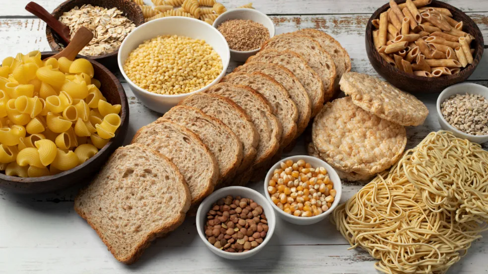 O que você deve comer no pré e pós-treino 3 design sem nome 2023 08 02t170444.428