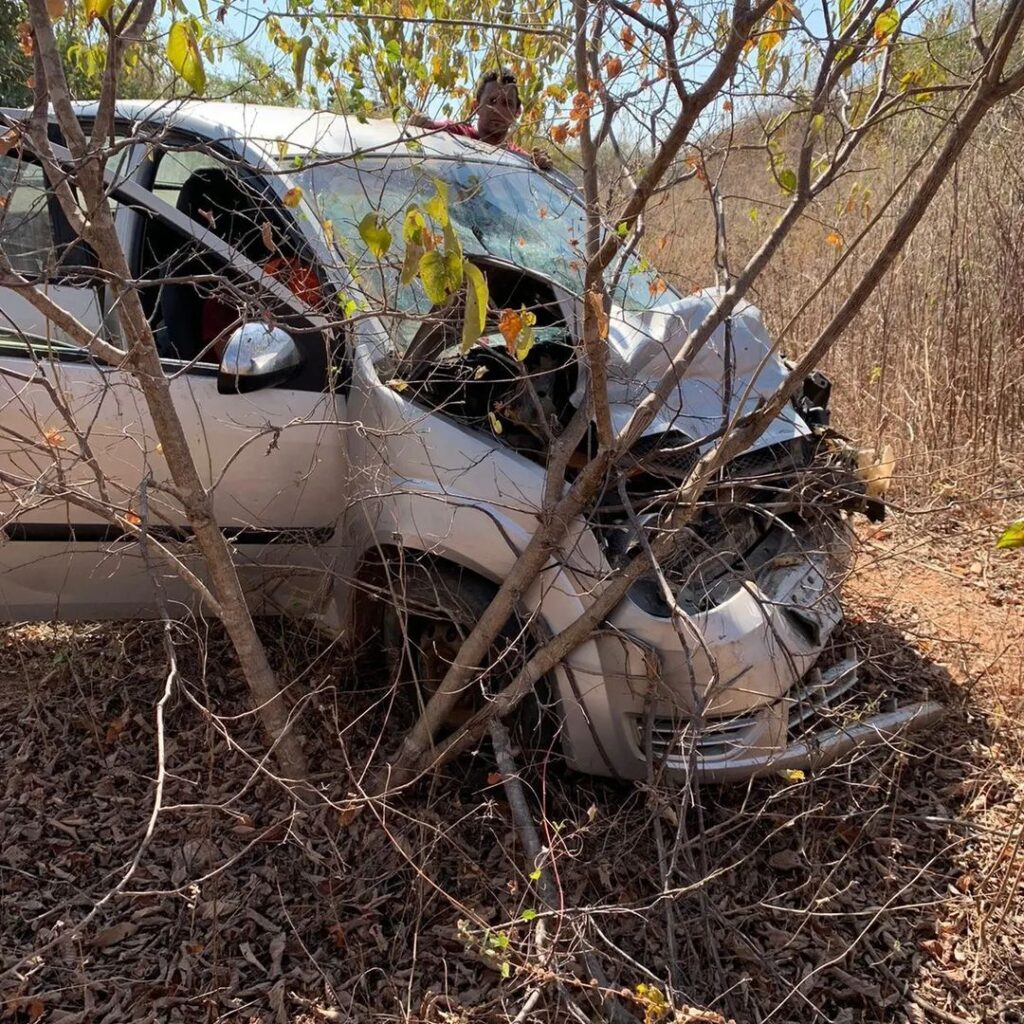 Fotos: Grave acidente de trânsito envolvendo dois veículos entre os municípios de Alexandria e Marcelino Vieira 6 Snapinsta.app 376819160 1265912900788157 287147731225528096 n 1080