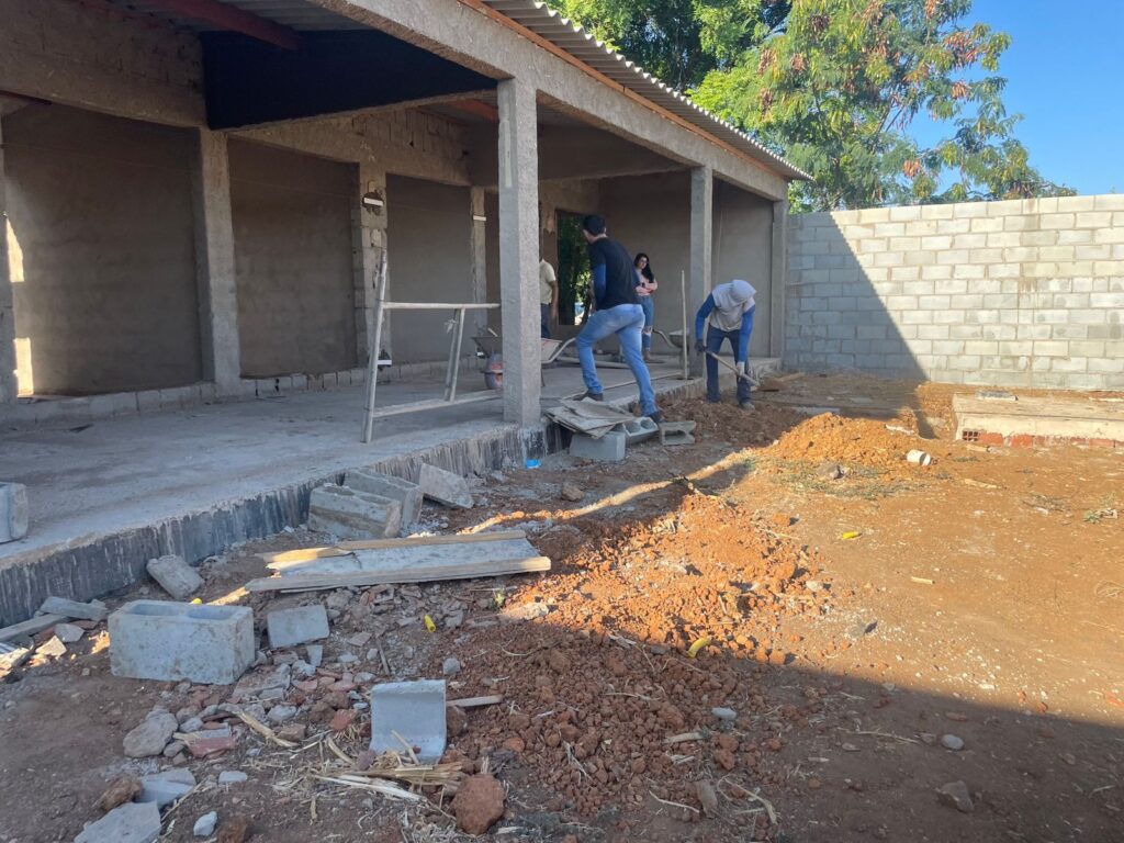 Construindo um Refúgio de Esperança: Prefeitura de Uiraúna constrói abrigo para Animais 5 Imagem do WhatsApp de 2023 10 04 as 11.02.56 e32cba21