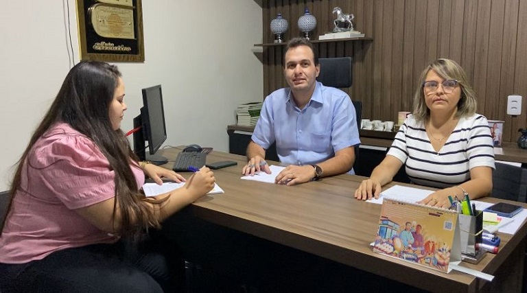 o prefeito espedito filho anunciou a licitacao para a construcao de de uma escola de educacao inclusiva