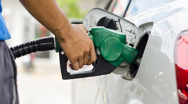 petrobras aumenta preco do diesel e reduz da gasolina