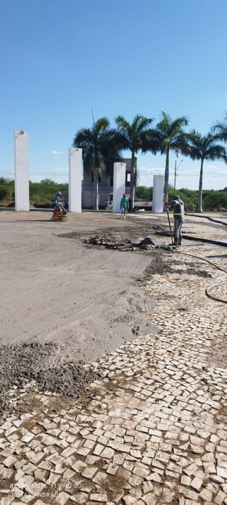 "Uiraúna: A Transformação do Piso da Praça Joca Claudino" 12 WhatsApp Image 2023 11 08 at 15.58.28