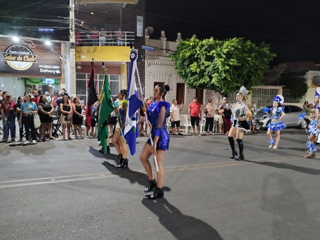 Celebração Cívica: O Desfile que Enaltece a Identidade de Uiraúna 6 WhatsApp Image 2023 12 02 at 19.05.362 1