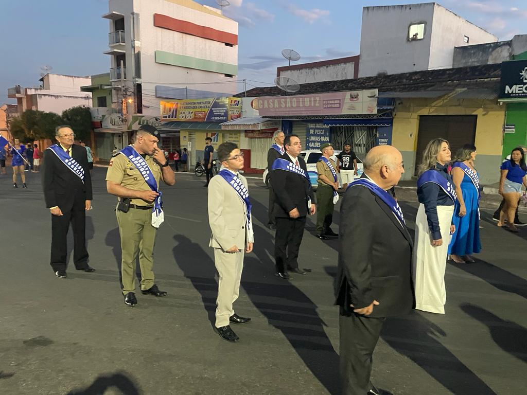 Celebração Cívica: O Desfile que Enaltece a Identidade de Uiraúna 15 WhatsApp Image 2023 12 02 at 19.16.283