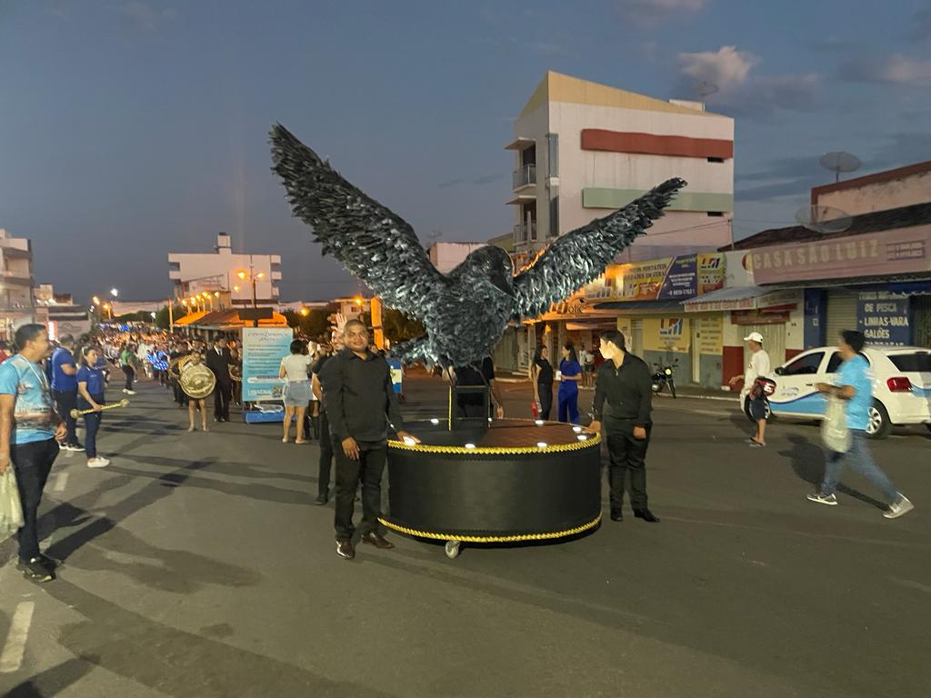 Celebração Cívica: O Desfile que Enaltece a Identidade de Uiraúna 20 WhatsApp Image 2023 12 02 at 19.16.288