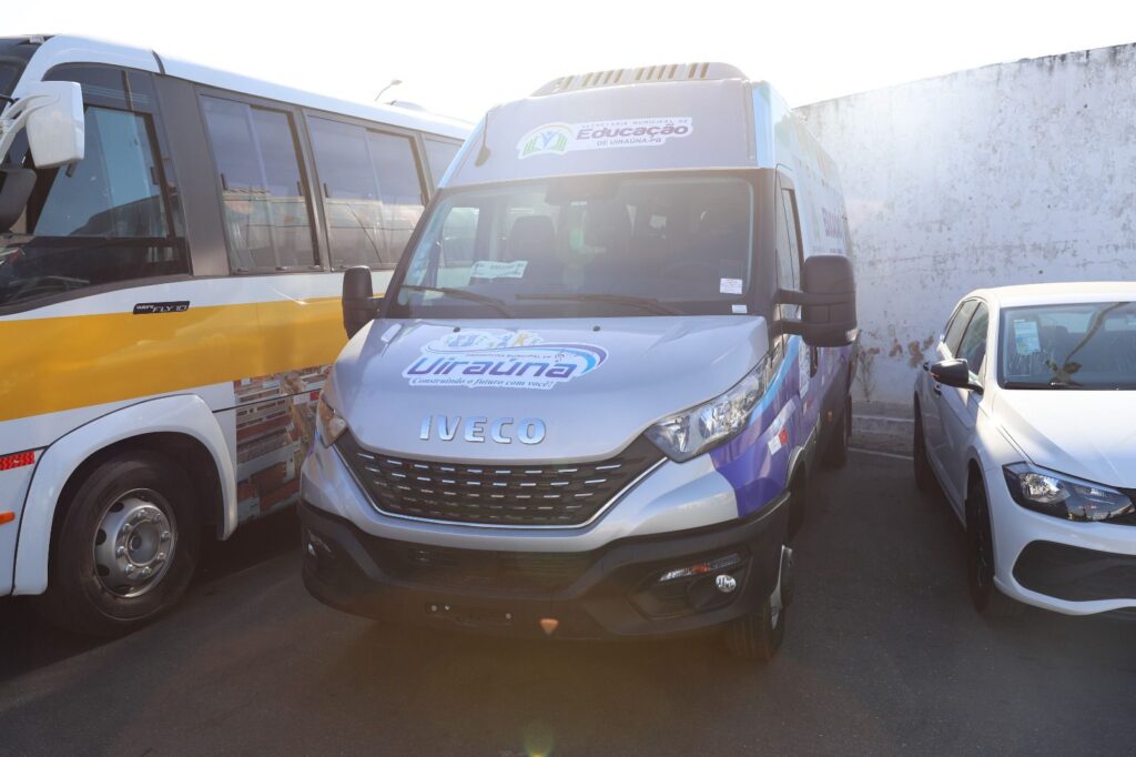 Uiraúna renova frota com 8 veículos 0km 4 WhatsApp Image 2023 12 29 at 18.48.251