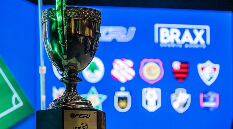 Botafogo e Flamengo em estratégias divergentes no Carioca