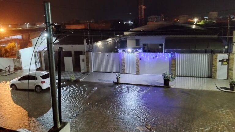 Chuvas intensas marcam início de 2024 em Uiraúna