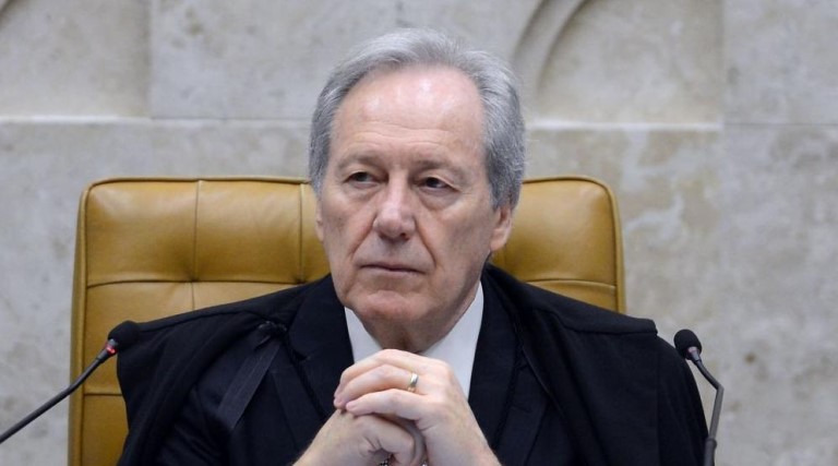Lewandowski assume justiça no governo Lula 1 Lewandowski assume justica no governo Lula