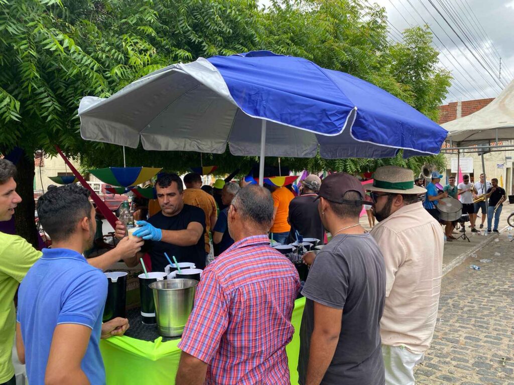Carnaval em Marizópolis: Festa popular agita a praça da cidade 12 6