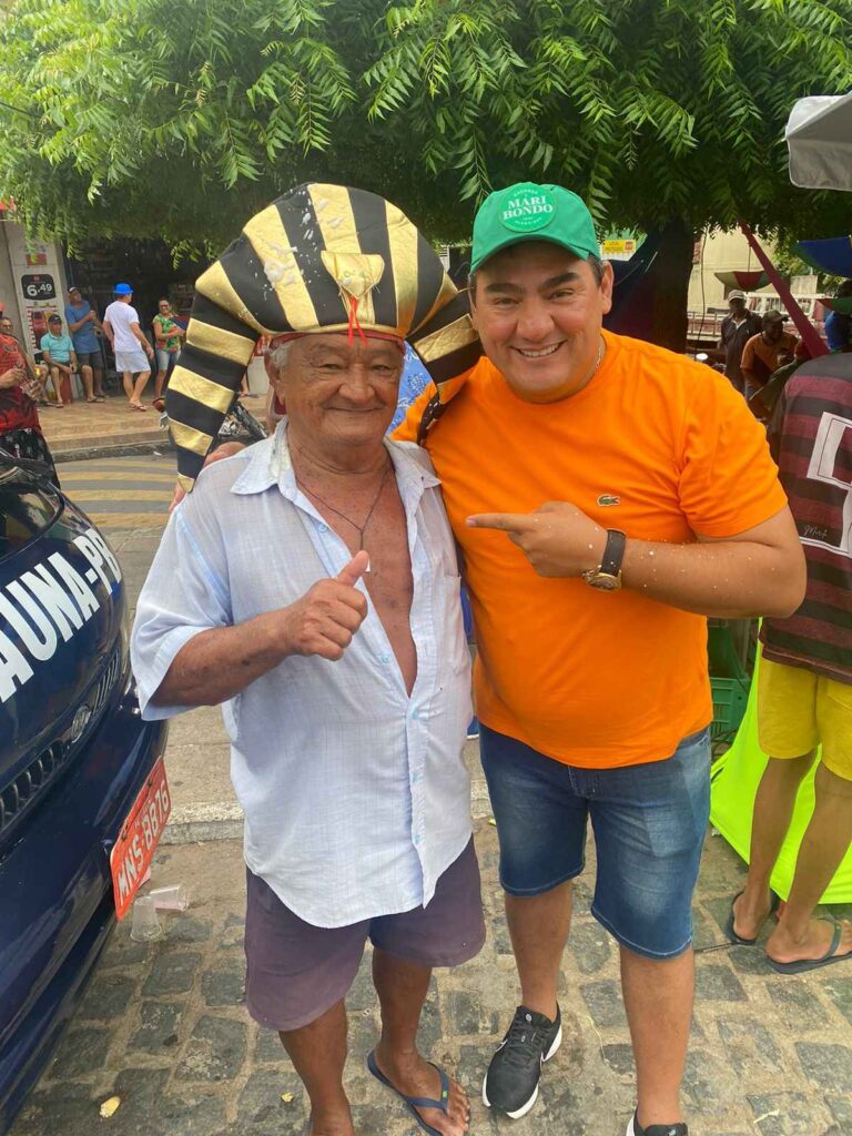Carnaval em Marizópolis: Festa popular agita a praça da cidade 9 9