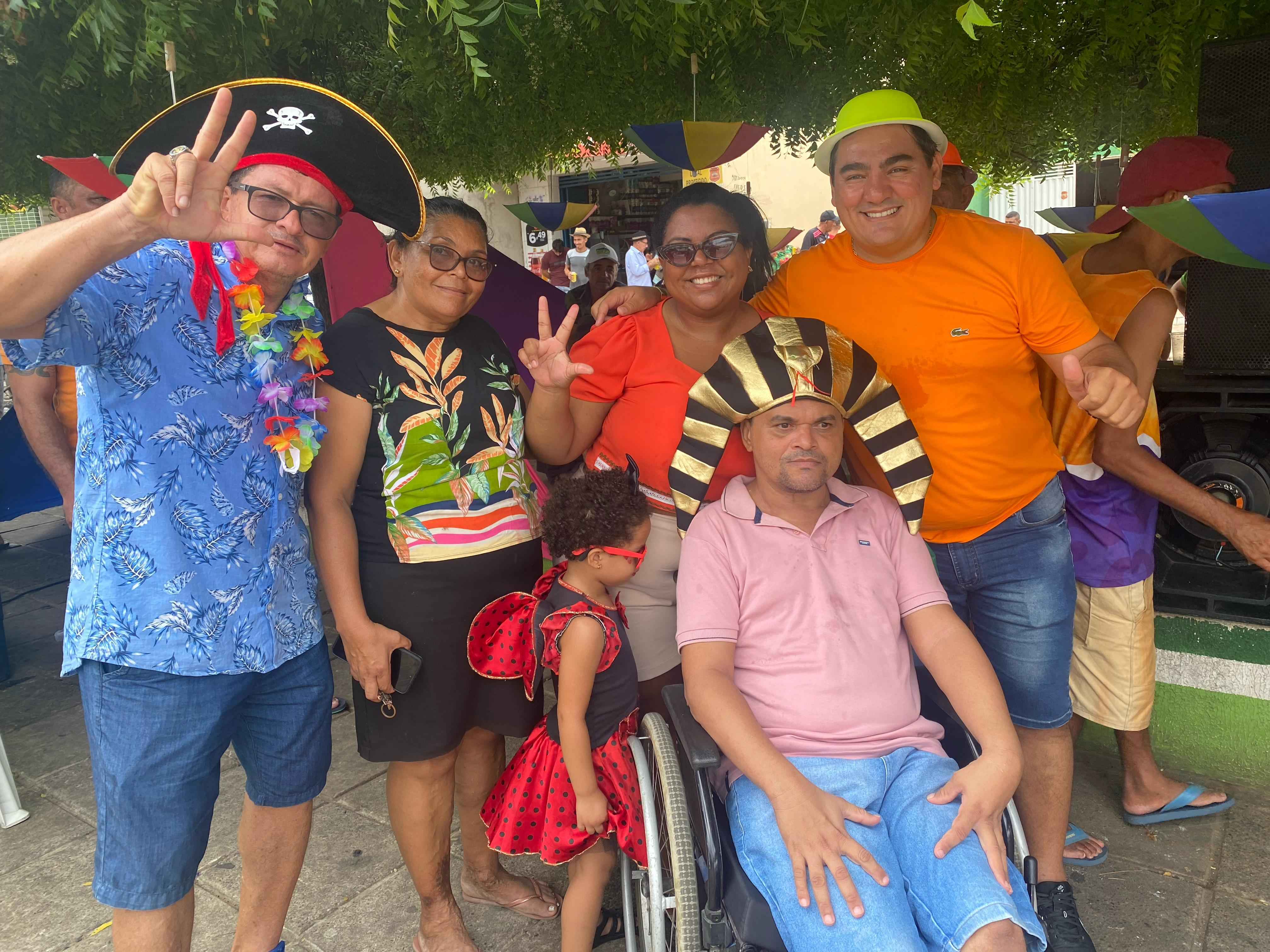 Carnaval em Marizópolis: Festa popular agita a praça da cidade 4 image 2 compressed