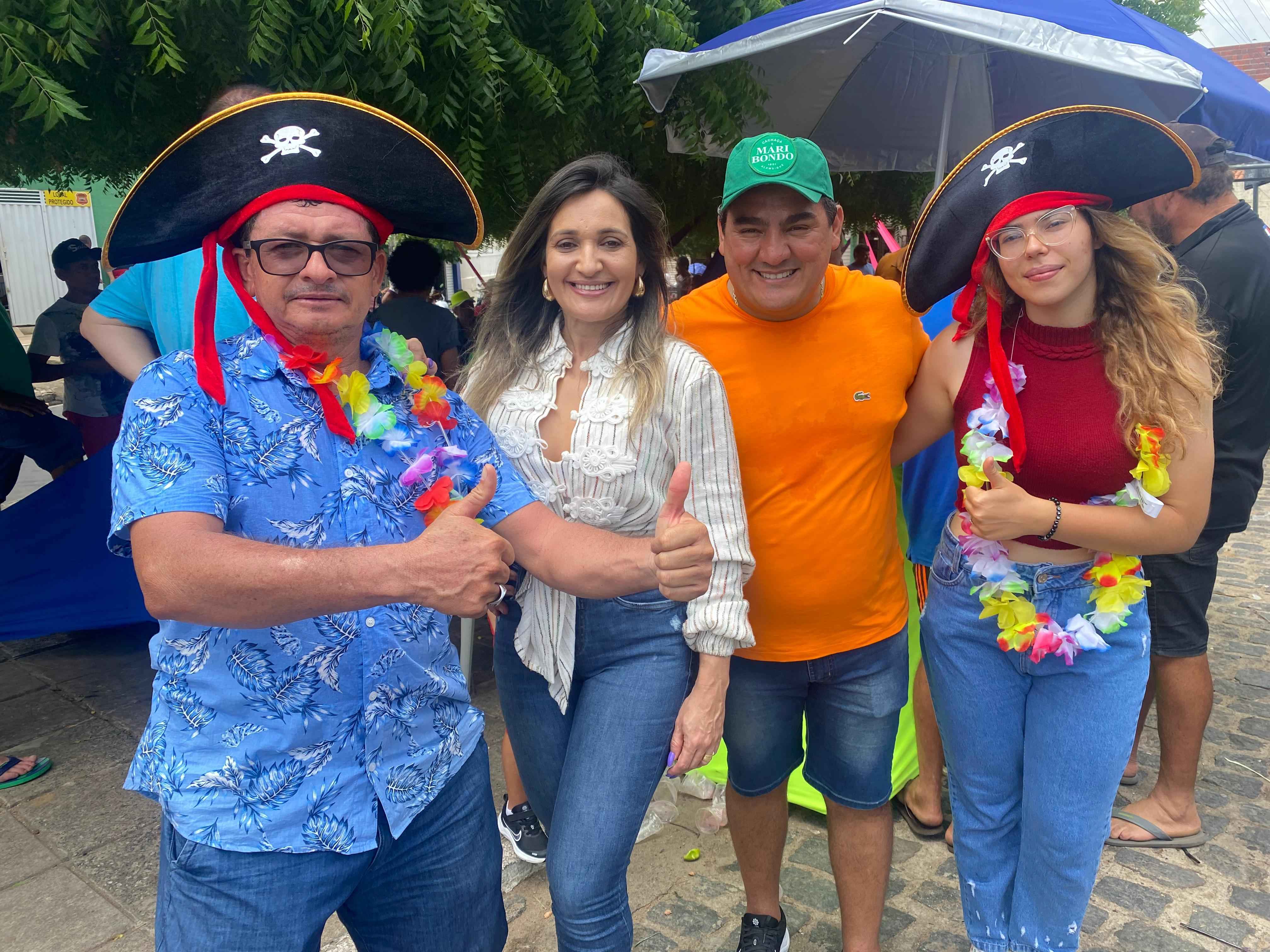 Carnaval em Marizópolis: Festa popular agita a praça da cidade 3 image 4 compressed