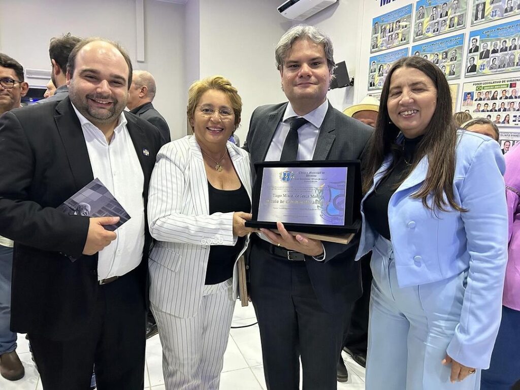 Sessão solene em Uiraúna celebra novos cidadãos honorários 6 Snapinsta.app 438088283 18065961676518068 7735012686085033340 n 1080