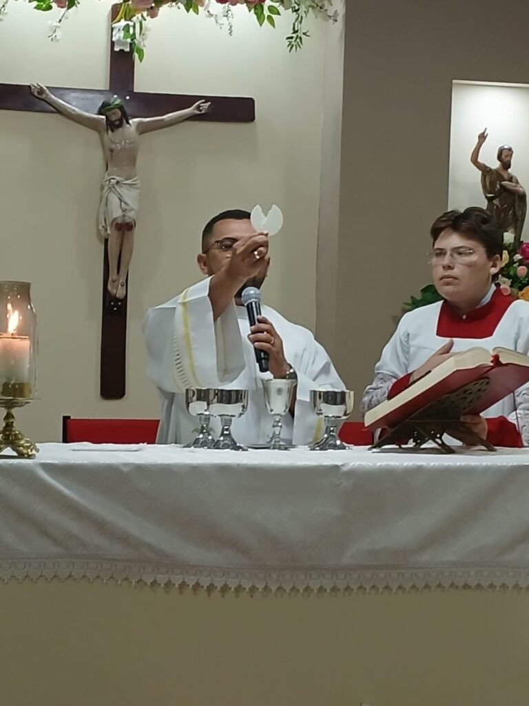 1º noite de novena e missa da festa da padroeira no sítio Bujary 13 WhatsApp Image 2024 07 12 at 22.19.00