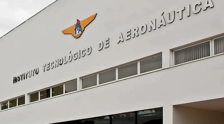 ITA oferece 10 cursos online e gratuitos em tecnologia e programação. Inscreva-se já!